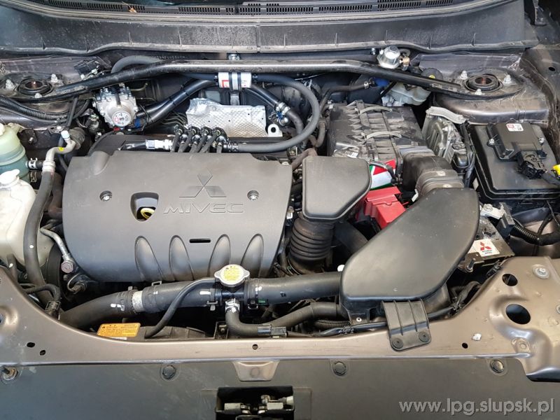 Instalacja LPG Mitsubishi Outlander 2.4 BRC 7osobowy